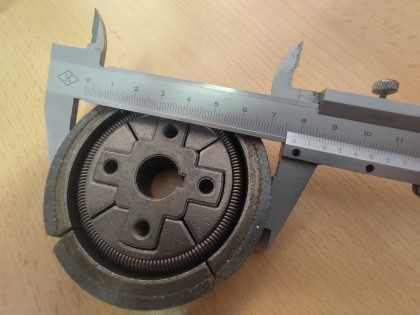 Odstředivá spojka pro dusadla(pěchy) 78.50MM