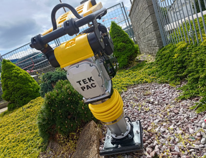 VIBRAČNÍ PĚCH (DUSADLO) TEKPAC SG70CR AKCE